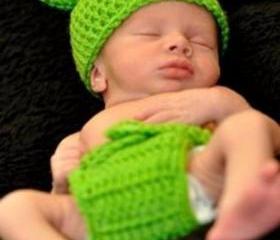 Baby Infant Boy Crochet Frog Hat and Diaper Cover Set Newborn Knit Beanie Cap Costume Photo Phtography Props